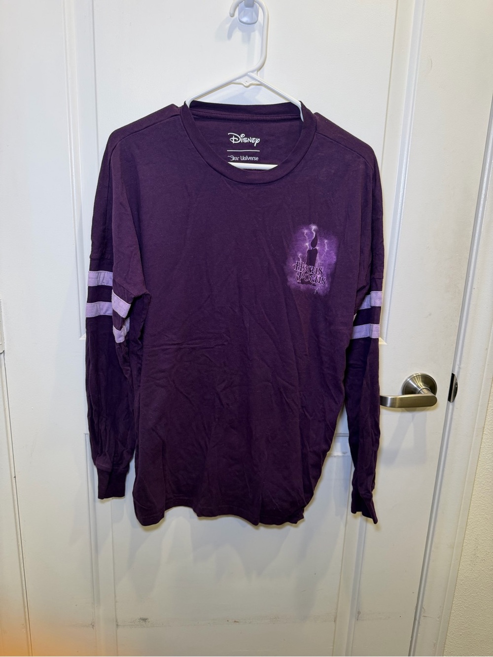 Like New Disney Our Universe Hocus Pocus Sanderson Museum Long Sleeve Unisex Top